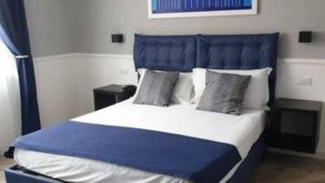 1 Schlafzimmer, Schreibtisch, WLAN