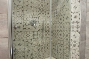 Shower, hair dryer, bidet - New Corte 2 By Dimorra (Napoli)