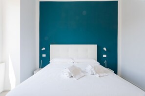 2 slaapkamers, een bureau, wifi, beddengoed