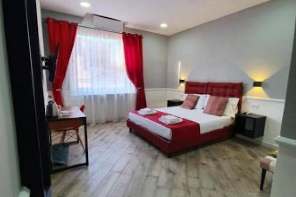 1 Schlafzimmer, Schreibtisch, WLAN