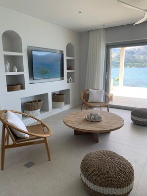 Fernseher, Arbeitsbereiche