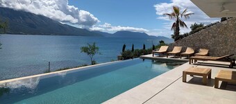 VILLA MULU Your Seafront Sanctuary Awaits