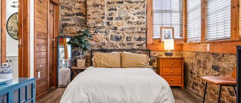 1 slaapkamer, een bureau, wifi