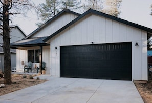 Exterior - Dark Sky Chalet - Pet-Friendly (Flagstaff)