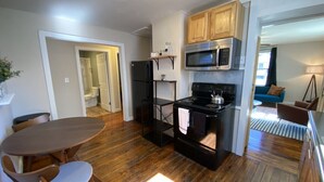 Private kitchen - Cozy Renovated Bungalow — Walk Downtown! (White Sulphur Springs)