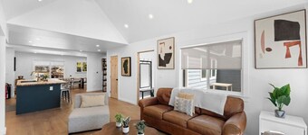 Walk to Speedboat Beach