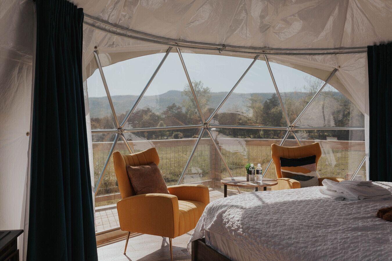 1 camera, Wi-Fi, lenzuola