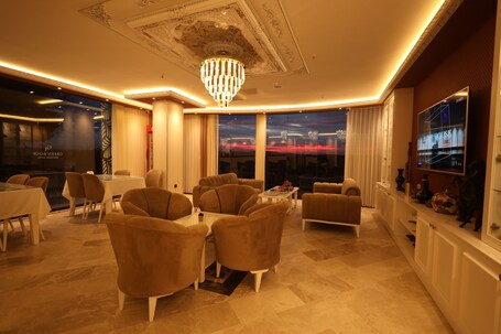 Green Roof Boutique Hotel Spa - Image 8