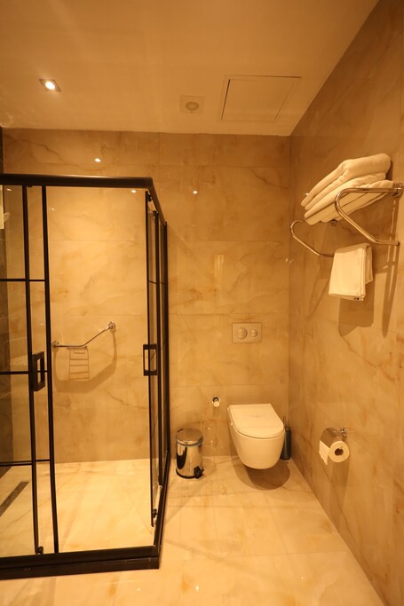 Green Roof Boutique Hotel Spa - Image 25