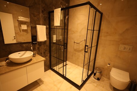 Green Roof Boutique Hotel Spa - Image 16