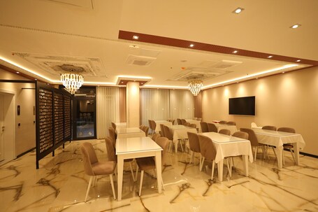 Green Roof Boutique Hotel Spa - Image 26