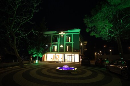 Green Roof Boutique Hotel Spa - Image 4