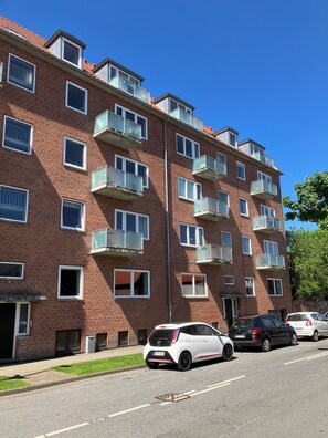 Exterior - Delightful 2-bedroom apartment in Esbjerg near the center and the coast (Esbjerg)