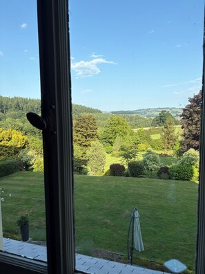 Kamar Double atau Twin Deluks, pemandangan lembah | Pemandangan dari kamar