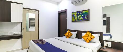 Desk, rollaway beds, free WiFi, bed sheets