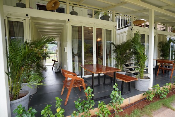 Luxury Double Room, 1 Queen Bed, River View | Terrace/patio