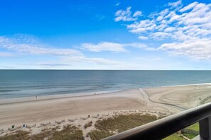 Accommodatie ligt op het strand