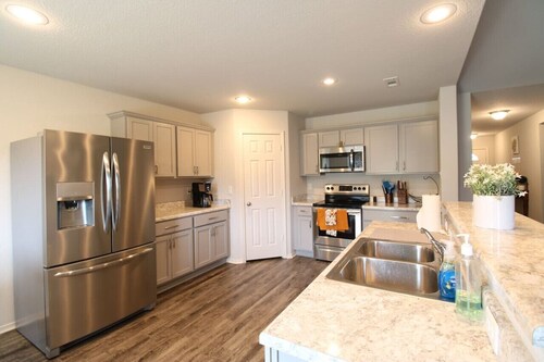 Super Cute Alexander House