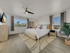 4 Schlafzimmer, Schreibtisch, Bügeleisen/Bügelbrett, kostenloses WLAN