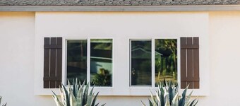 Hidden Gold House | Luxury Joshua Tree Retreat