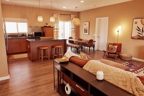 Luokittelematon kuva, 4 kautta 90, painike