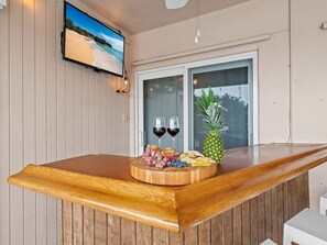 Interior - Sunshine Retreat ~ Waterfront~Pool~Paddle Boards (Fort Lauderdale)