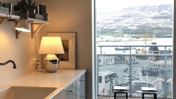 Comfort Apartment | Private kitchen | Fridge, microwave, oven, stovetop