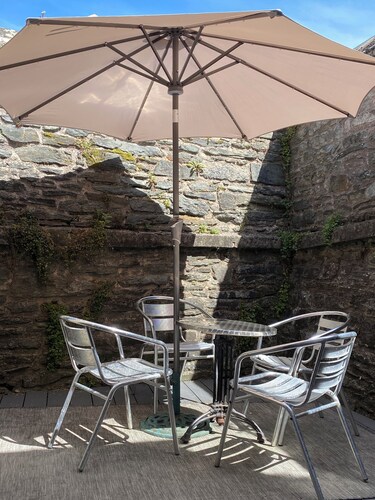  Situated centrally adjacent to the historic City Walls. Family sized with deck.