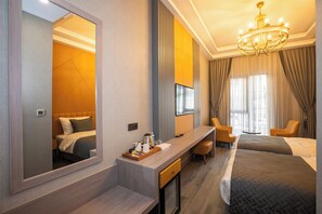 Deluxe Twin Room | Desk, laptop workspace, soundproofing, free WiFi - İcon Hotel Bomonti (Istanbul)