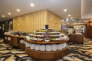 Breakfast buffet - İcon Hotel Bomonti (Istanbul)