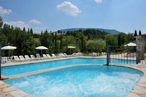 Piscina all'aperto