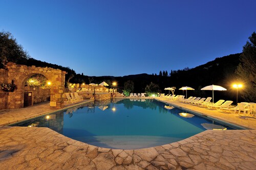 Cozy three-room apartment in the Umbrian countryside.