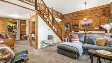 TV, fireplace, offices
