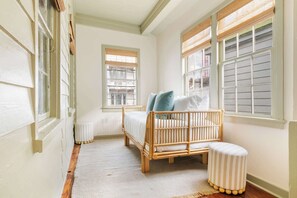 6 室のベッドルーム、アイロン / アイロン台、旅行用ベビーベッド、WiFi