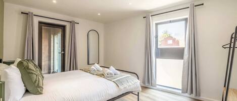 2 bedrooms, iron/ironing board, travel crib, WiFi