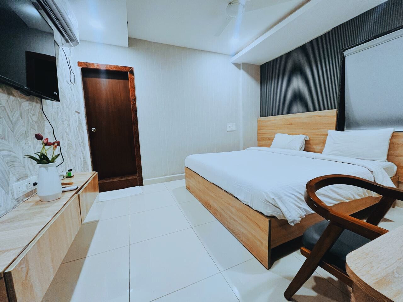 Foto - Harvey's Hotels - Gowlidoddy - Near US Consulate