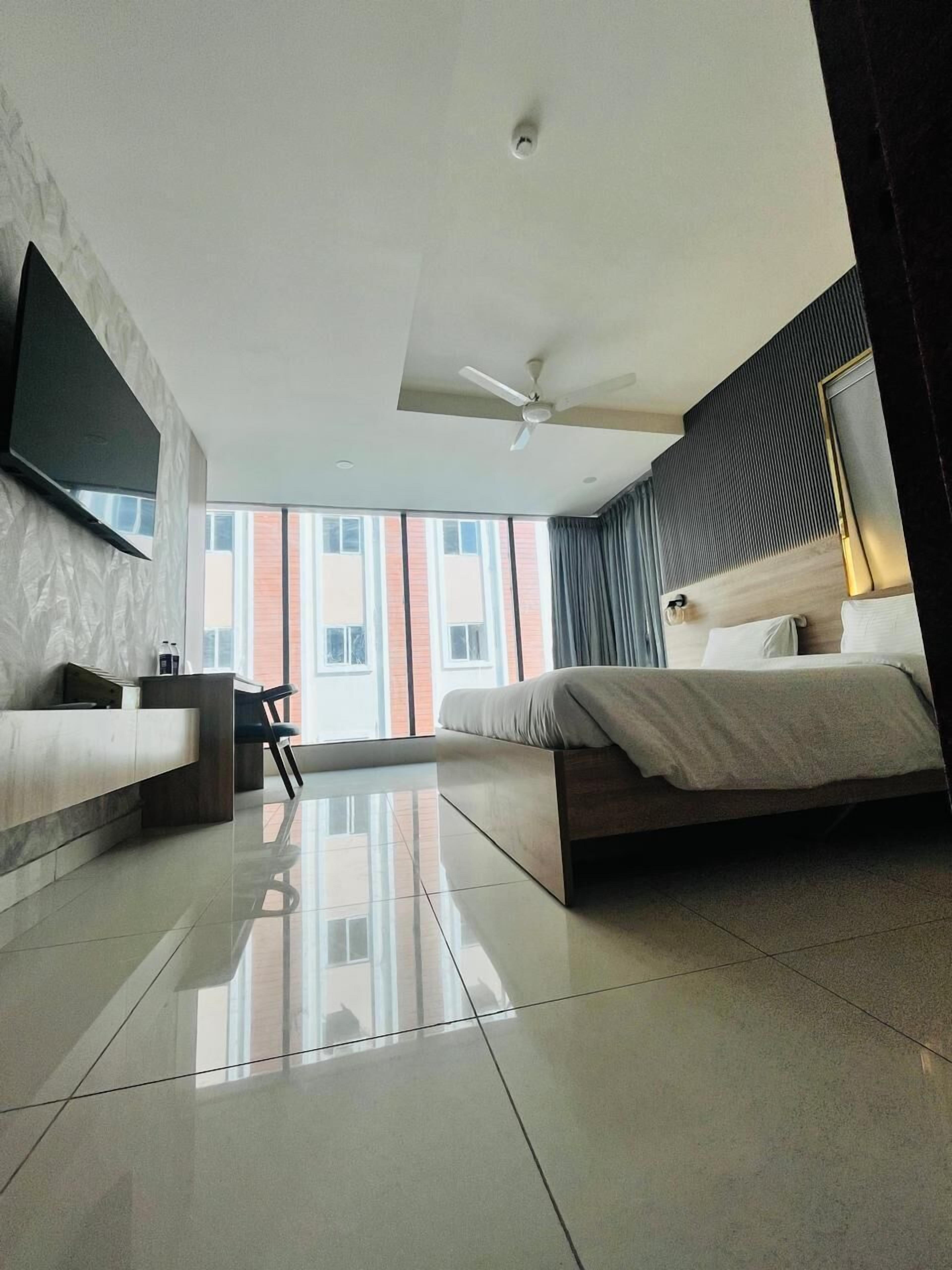 Foto - Harvey's Hotels - Gowlidoddy - Near US Consulate