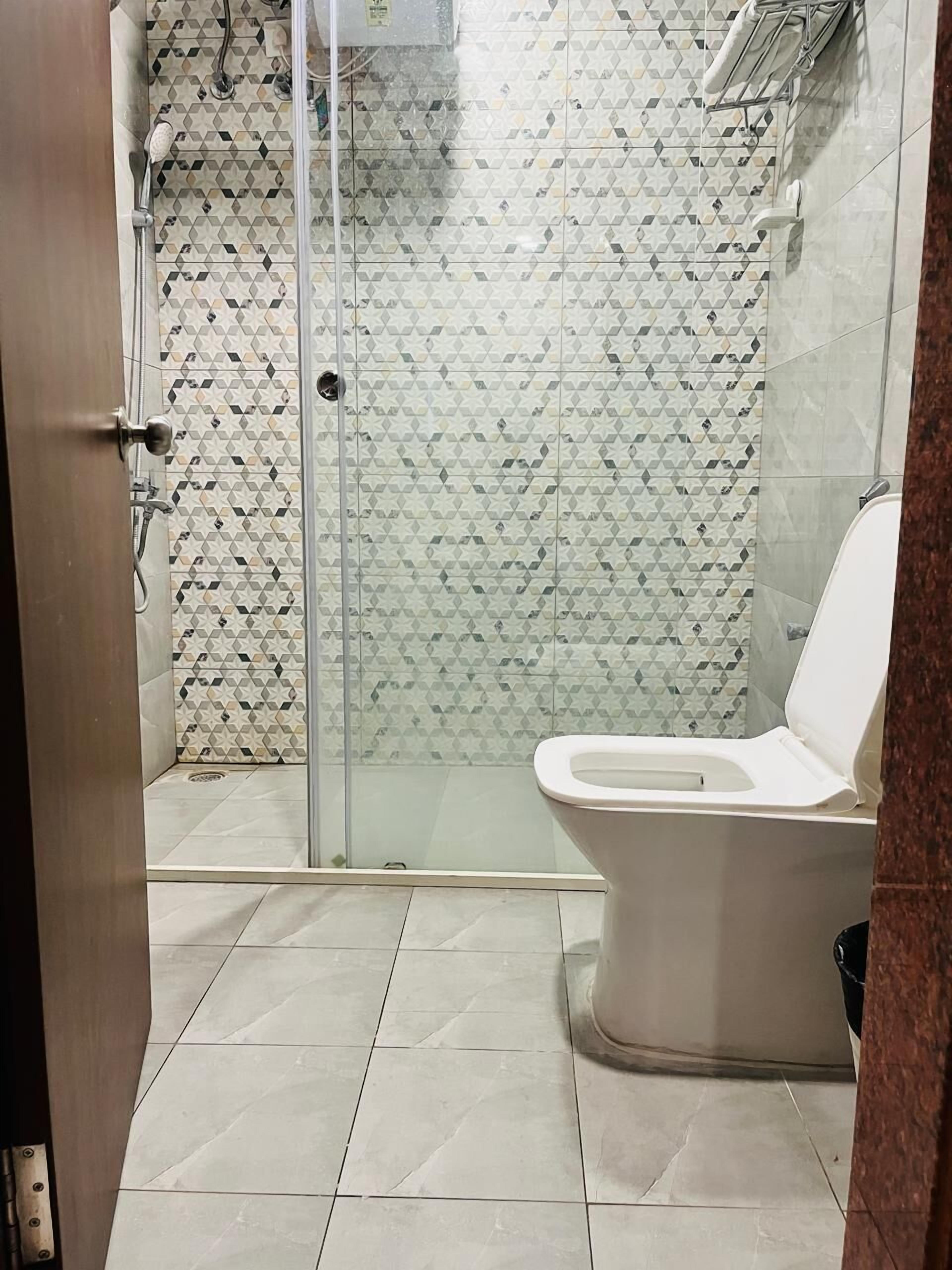 Foto - Harvey's Hotels - Gowlidoddy - Near US Consulate