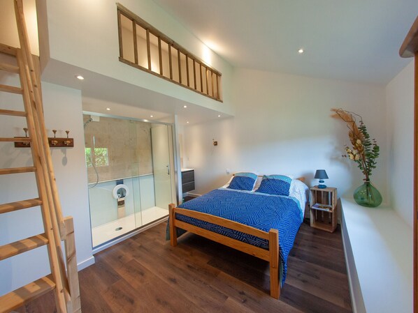 5 chambres, Wi-Fi gratuit, draps fournis