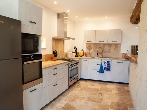 Gîte spacieux à Happonvilliers avec jardin privatif, accueil jusqu'à 14 personnes, animaux admis