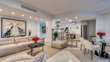 Grand appartement | Woonruimte | Televisie