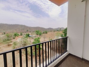 Superior kamer, 1 twee- of 2 eenpersoonsbedden | Uitzicht vanaf balkon