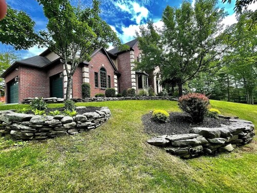 Hudson Valley Luxury | Pool, Theater, Sleeps 28