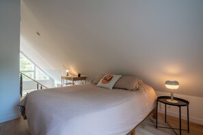 2 chambres, bureau, Wi-Fi, draps fournis