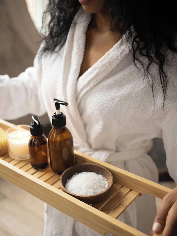 Sauna, soins corporels, massages aux pierres chaudes
