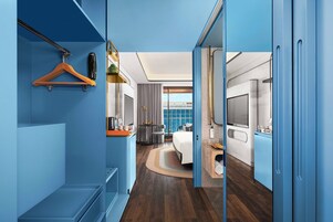 Minibar, in-room safe, soundproofing, iron/ironing board