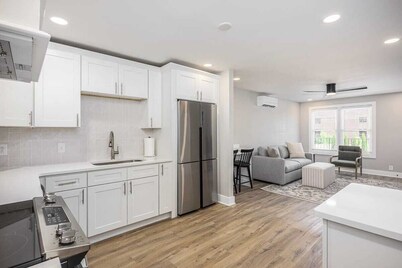 The Nomad by AvantStay – Modern Comfort Near Downtown