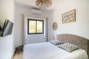 2 Schlafzimmer, Bügeleisen/Bügelbrett, kostenloses WLAN, Bettwäsche