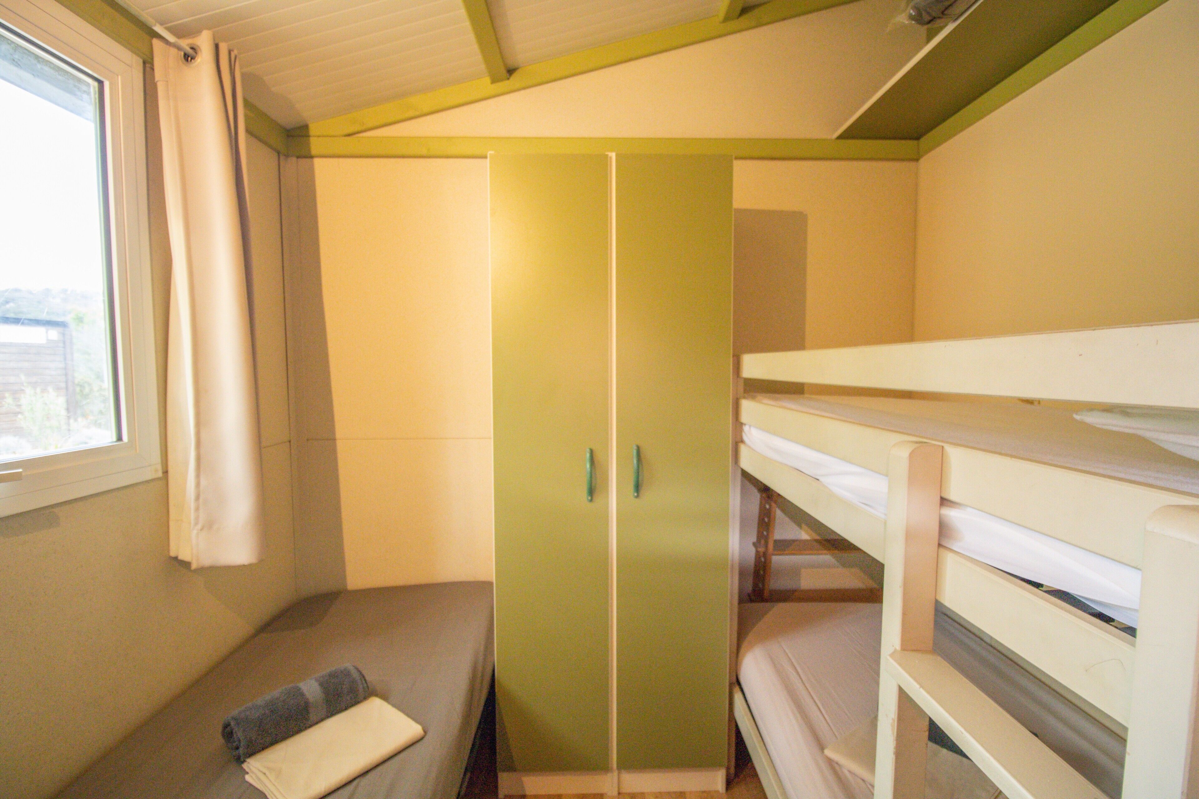 2 soverom og sengetøy