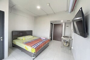 Standard Apartment | 1 bedroom, desk, free WiFi